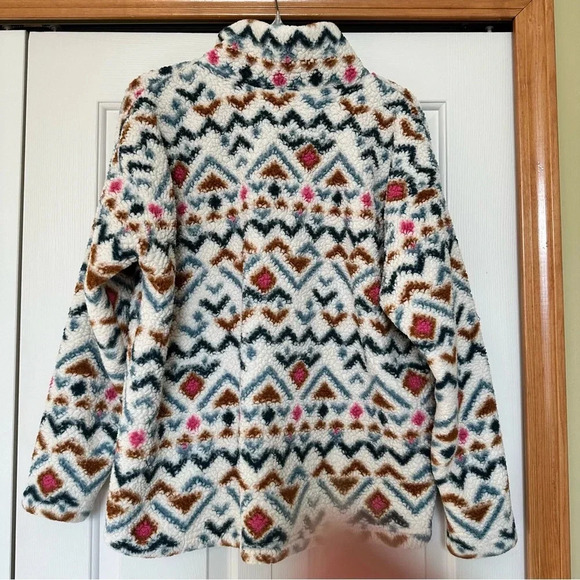 Eddie Bauer Aztec Print Sherpa Quarter Zip Pullover - Picture 4 of 9